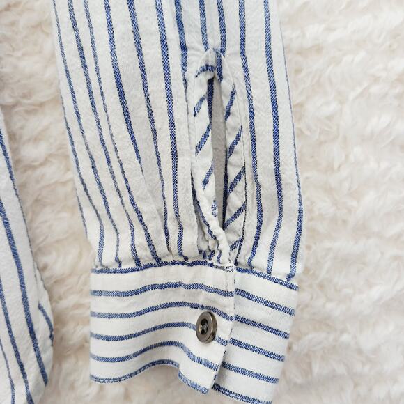 Blouse Size S Navy Linen Button-Up Stripe Preppy Coastal Classic Academia Cruise - Picture 3 of 16